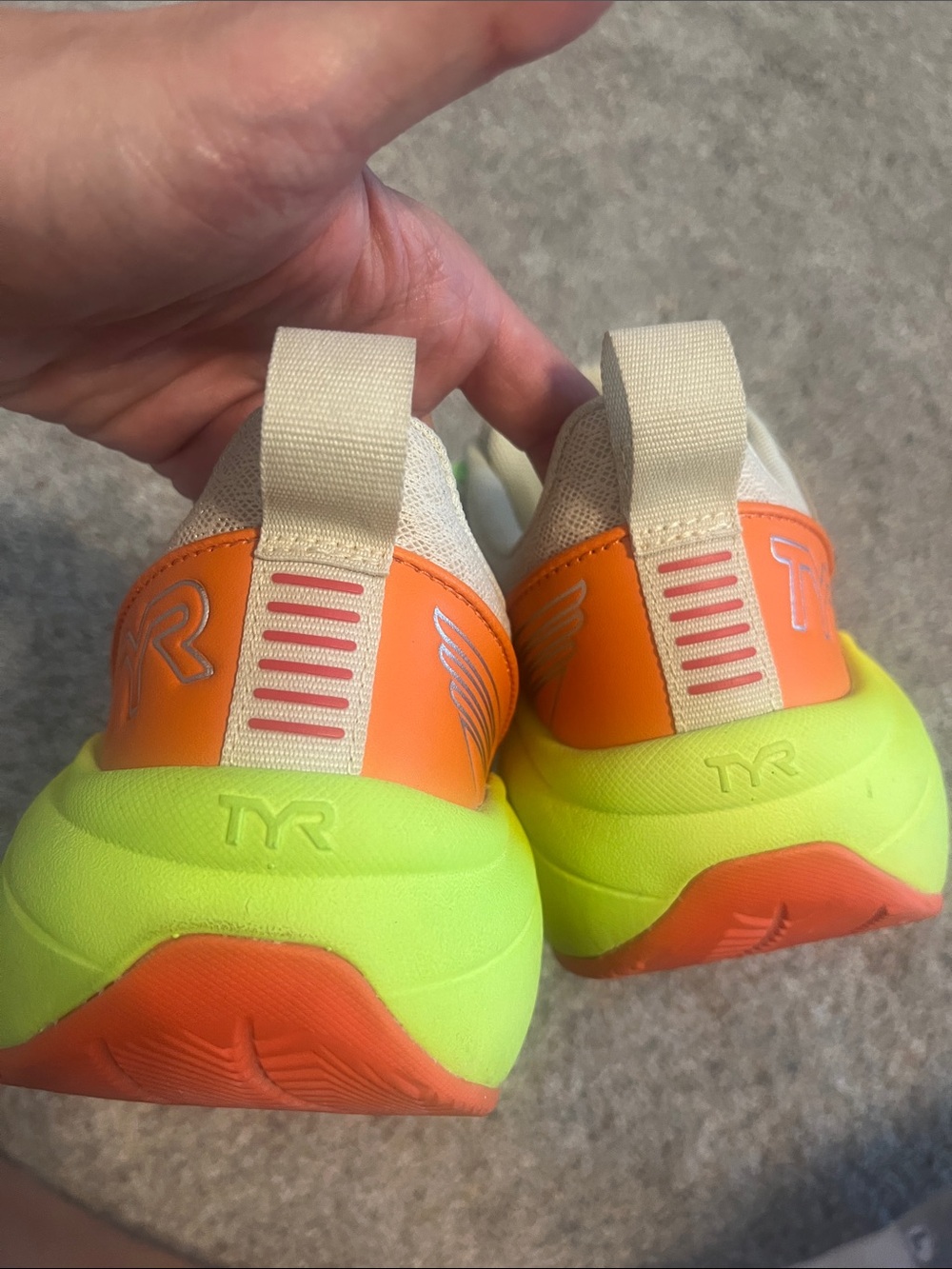 Women’s TYR athletic Sneakers in Aqua, Lime & Yellow. SZ 8.5. - Picture 6 of 6